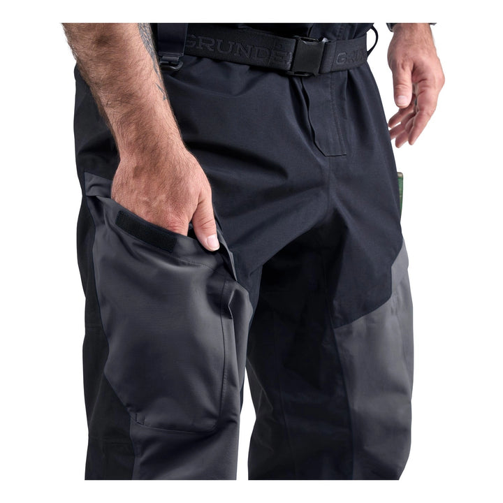 Grundéns Gore-Tex Pro Fishing Bib Obsidian
