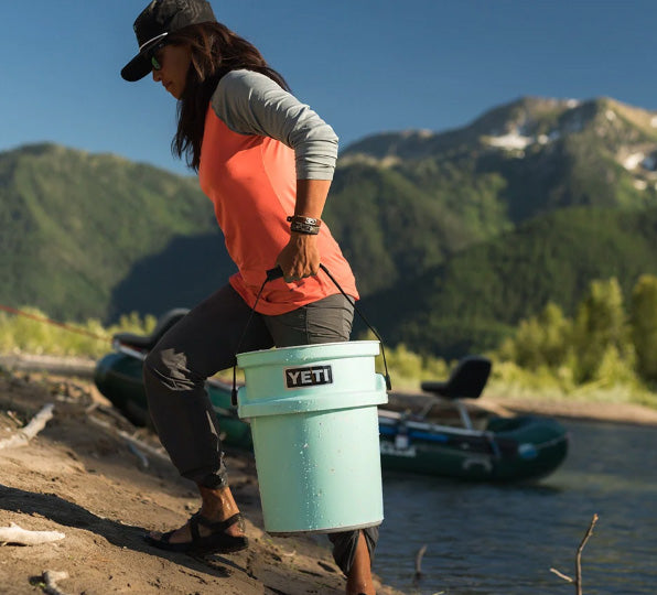 YETI LoadOut Bucket 5 Gallon 19L Charcoal