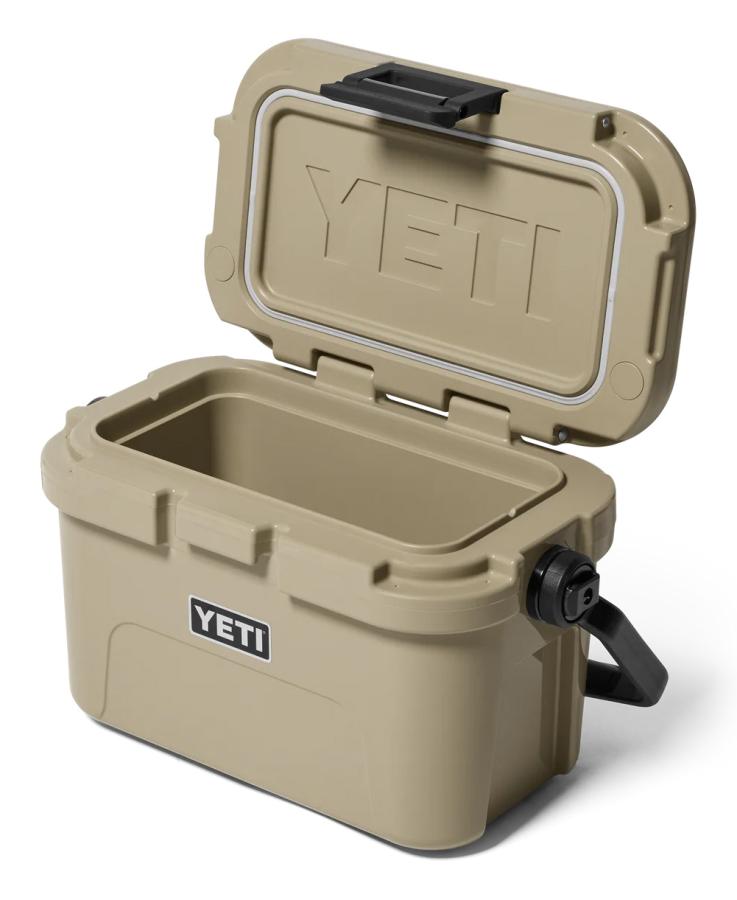 YETI Roadie 8 Cool Box Tan