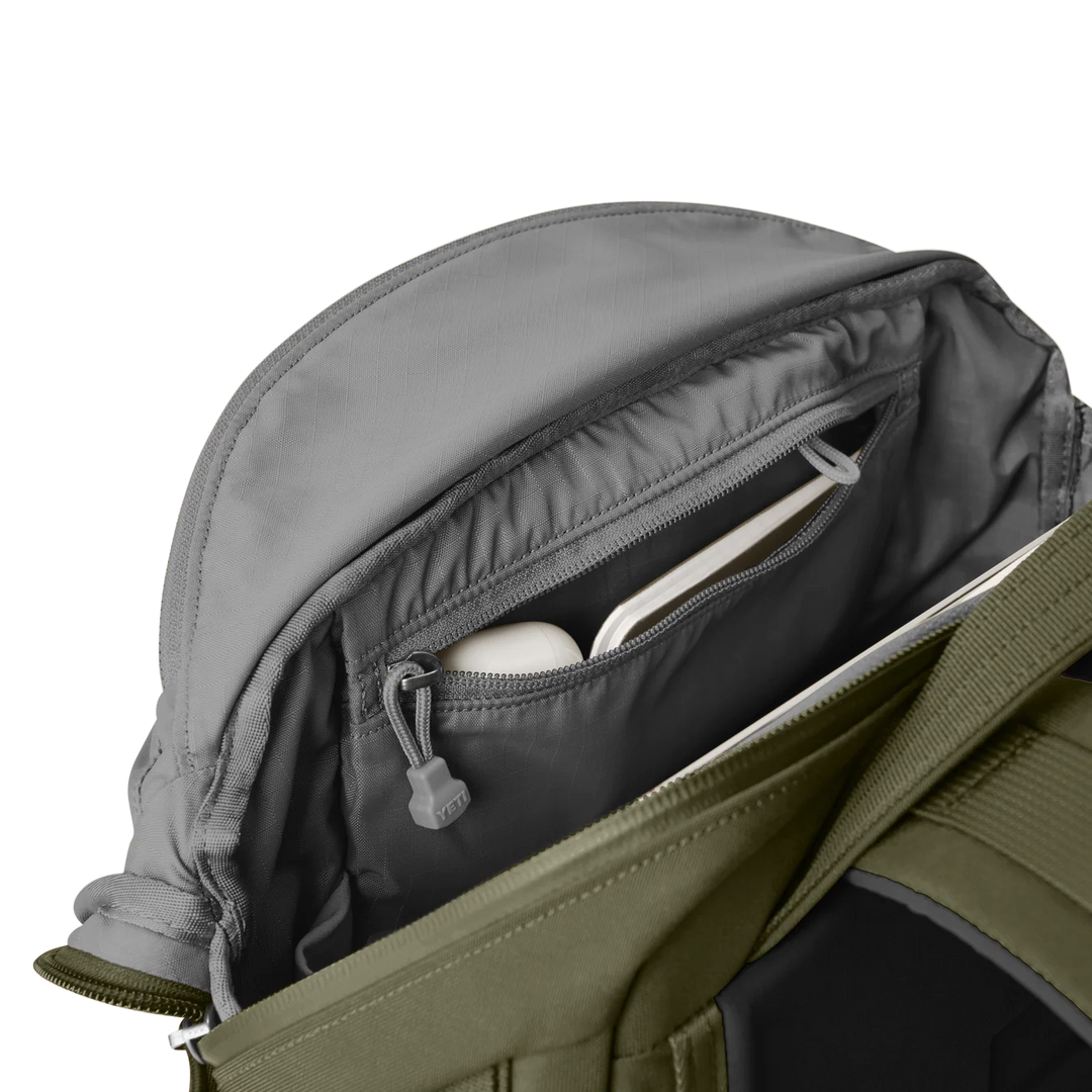 YETI Crossroads Backpack Olive 22L