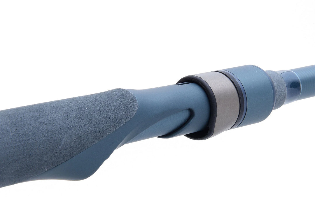 AAVA Meri - Spinning