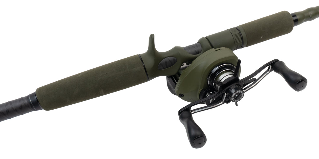 Savage Gear SG4 Big Bait Specialist + SG8 250LH - Pre-Owned