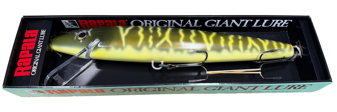 Custom Fishion Lures Giant Rapala - Juvenile Pike