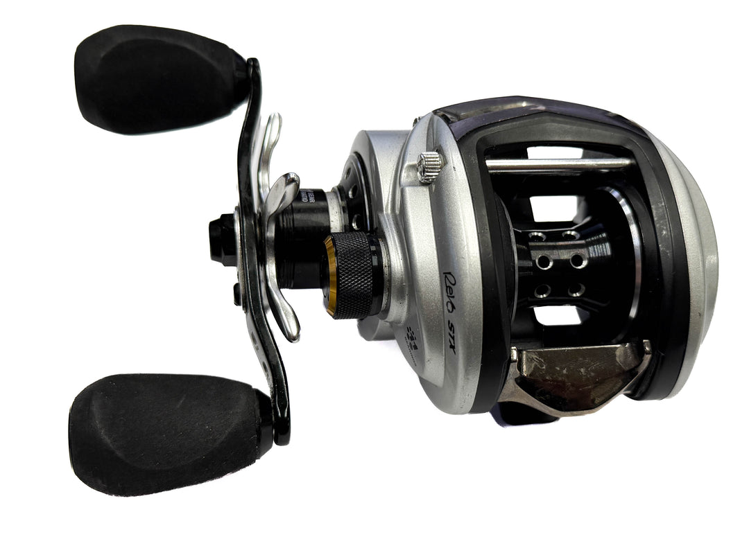 Abu Garcia Revo STX - Pre-Owned