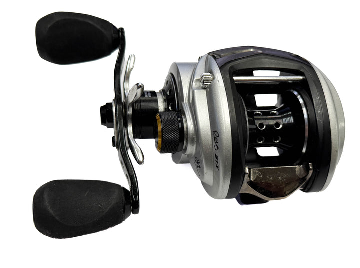 Abu Garcia Revo STX - Pre-Owned