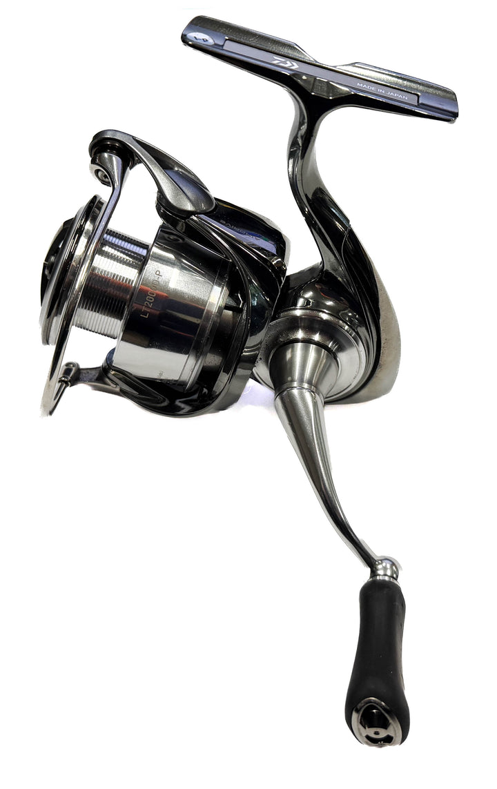 Daiwa Exist LT2000D-P - Pre-Owned