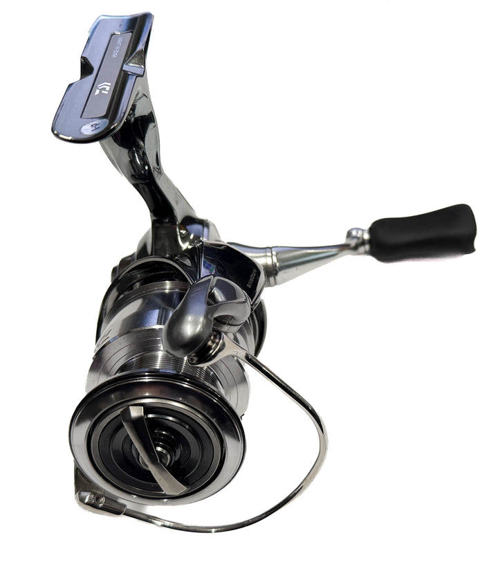 Daiwa Exist LT2000D-P - Pre-Owned