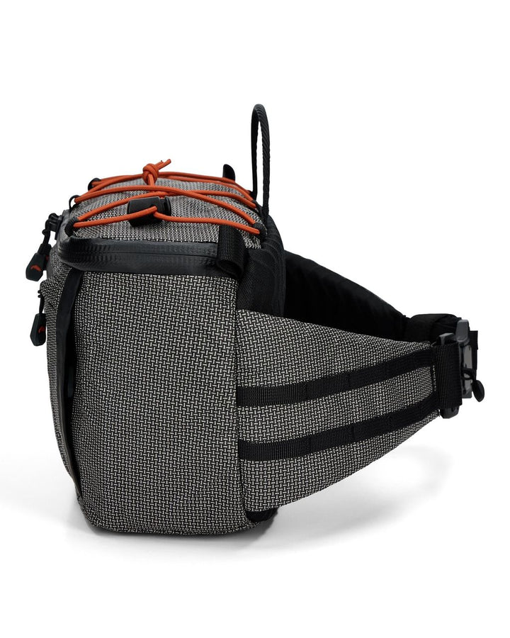Simms Scout Hip Pack Black Magic