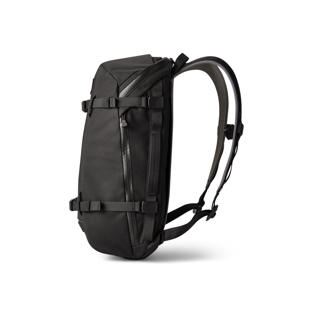 YETI Crossroads Backpack Black 22L